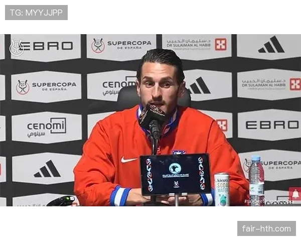 科克比赛展现全新战术布局，球队稳健表现引热议