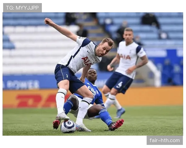 理查兹：英超赛季关键时刻球队表现出色与挑战并存